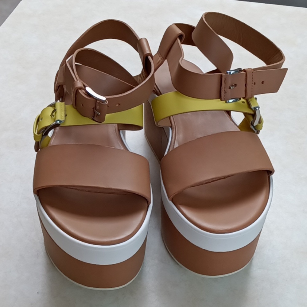 VIC MATIE Genuine Leather Ankle Strap Sandal US 5 NWB